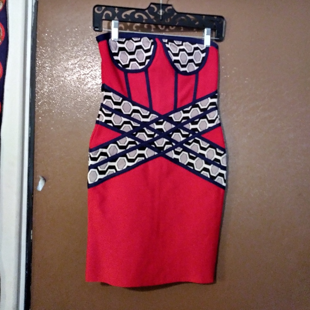 nwot red graphic bandage dress
